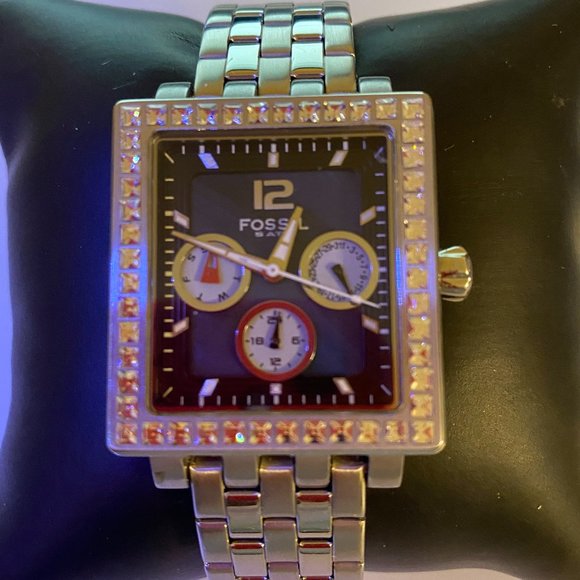 Fossil Women's Multifunction Blue Dial Watch - Picture 1 of 6